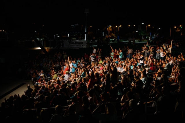 Capital City Amphitheater crowd picture